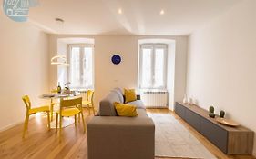 Cassa Di Risparmio 11 Tirabora Short Rent