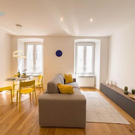 Cassa Di Risparmio 11 Tirabora Short Rent Trieste Esterno foto