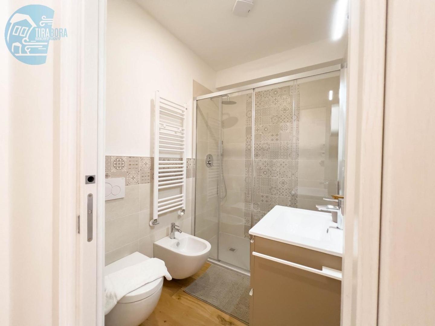 Cassa Di Risparmio 11 Tirabora Short Rent Trieste Esterno foto