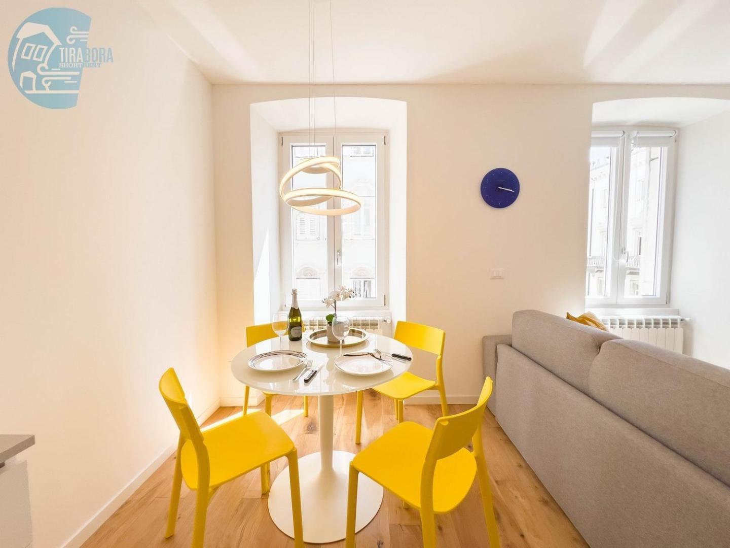 Cassa Di Risparmio 11 Tirabora Short Rent Trieste Esterno foto